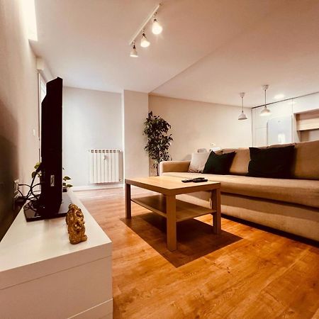 Piso Reformado,Centrico,Tranquilo Y Con Wifi Vut 09-398 Lejlighed Burgo Eksteriør billede